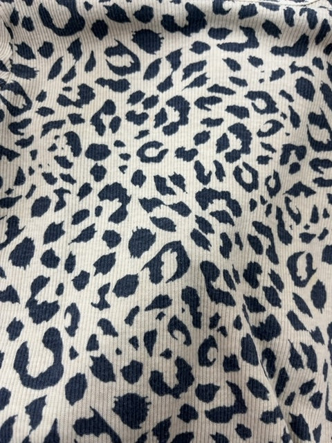 Long sleeve leopard, 5T