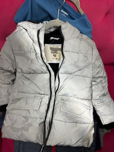 Grey camo  Puffer coat, 4T
